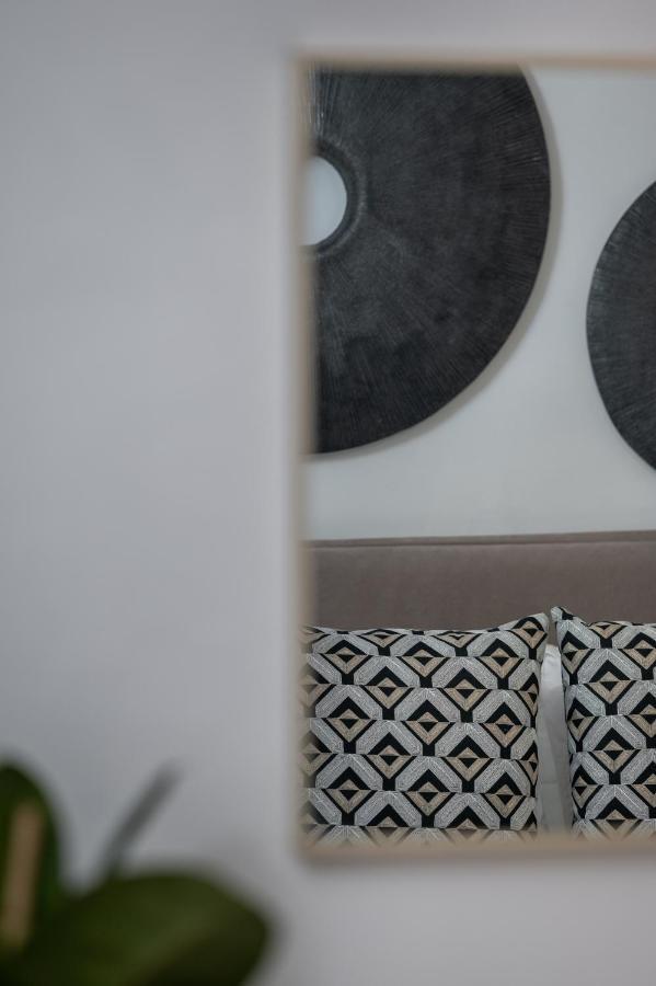 Blue Chill Paradise Seaview Suite W/ Kingbed Piraeus Bagian luar foto